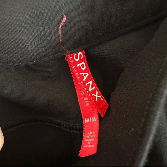 SPANX Black Ankle Flared Ponte Trousers Size Medium Women's - Picture 3 of 7